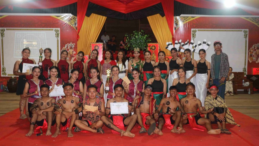 Album : Lomba Tari pada Gawai Tahun 2025